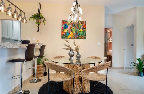 Puerto Morelos Apartment | 2 pools,long stays,peaceful complex,relax,WiFi,remote work,8mins drive to beach,casa Yellowstone