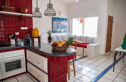 La Paz House | 2BR · Steps to Malecón · Panoramic views · Private pool