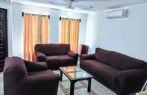 Downtown Cancun House | 3-bedroom house in awesome Cancún with WiFi, AC