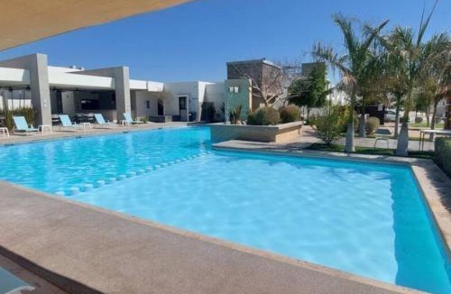 La Paz House | 3 Bedroom House wit Pool Access