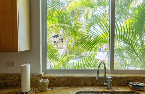 Cabo Bello House | 3 min from the beach! Family-sized villa with private pool + Spring promo!