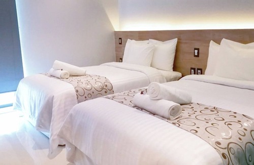 Downtown Cancun Hotel | 3 Sunlit Rooms Ideal for Family Trips, Walkable to Downtown Cancún Spots