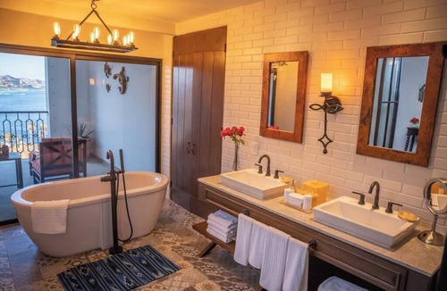 Downtown Cabo San Lucas Resort | 3 Vista Encantada Resort & Spa, Rooftop Pool!