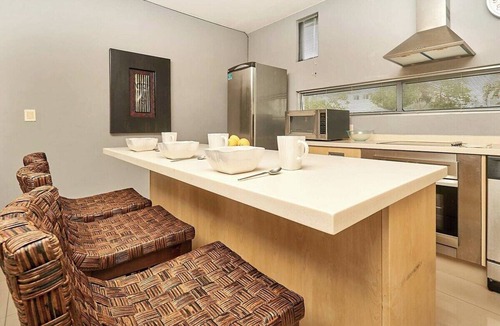 Playacar Fase II Apartment | 3BR condo w/pool & BBQ grill