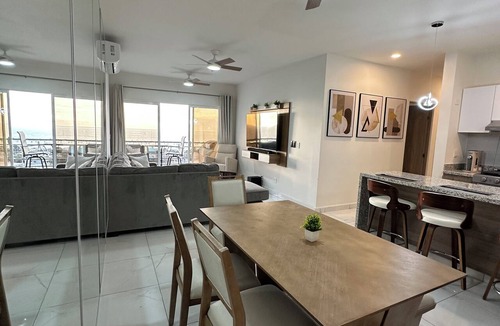 Constitucion Condo | 3BR Oceanview Penthouse, AC, Sleep 8, Gated, Pool, Playground, BBQ, Security24-7