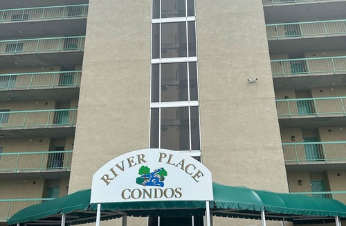 Pigeon Forge Condo | 409 Riverside 1-Bedroom Condo by RedAwning