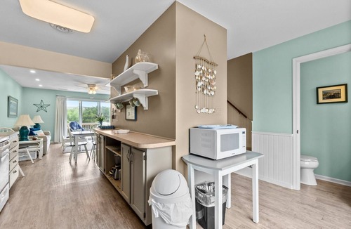 Sea Acres House | 4217- Anne's Place - Cozy Duck Townhome | Walk to Beach & Shops