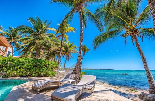 Akumal Villa | 465 m² Villa ∙ 5 bedrooms ∙ 10 guests
