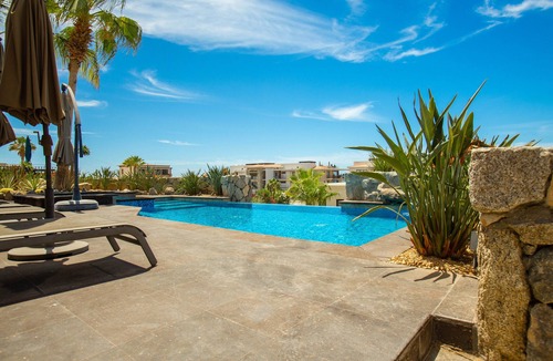 Cabo San Lucas House | 4BR Luxury Villa Private Pool & Hot Tub. Near Beach & Downtown + Summer savings!