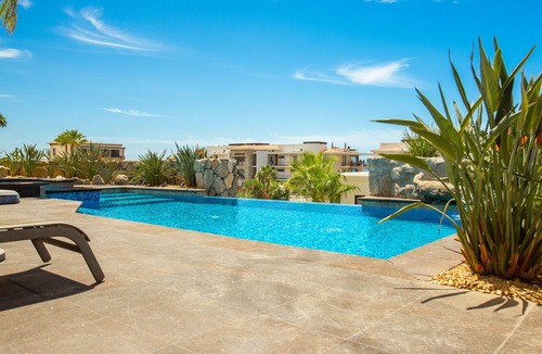 Cabo San Lucas House | 4BR Luxury Villa Private Pool & Hot Tub. Near Beach & Downtown + Summer savings!