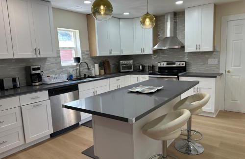 Ely House | 5 Star Cozy modern house all amenities Sleep 6