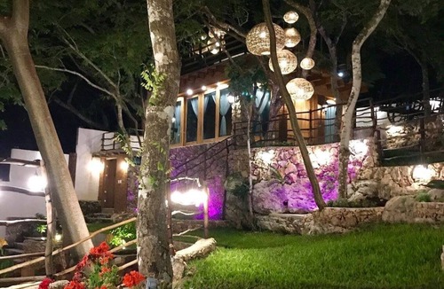 Berriozabal Cottage | A private country home away from the noise; with a pool and terrace, ideal for nudism