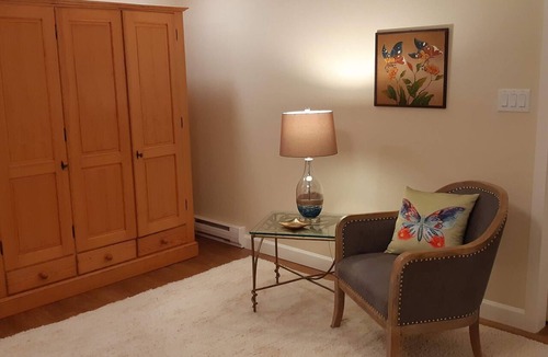 Sooke House | A Tranquil Hideaway