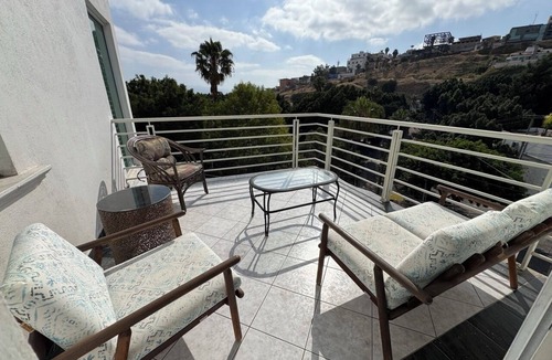 Tijuana House | Aguacaliente Grand Residence- Jacuzzi, Games & Fun