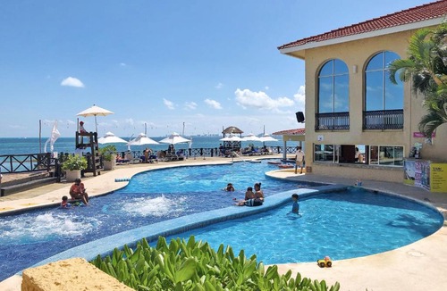 Puerto Juarez Resort | All Ritmo Cancún Resort & Waterpark - All Inclusive