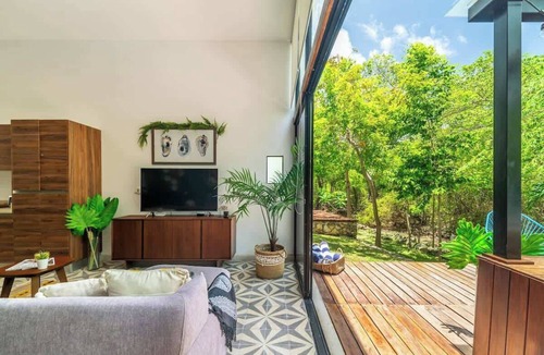 Villa Juarez House | Amazing house with private jacuzzi and pool for 8!