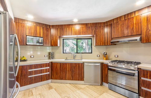 Playacar Fase I House | Amazing Playacar Villa with great access to 5th ave and beach