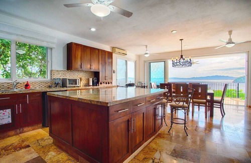 Mismaloya Villa | Amazing View to los Arcos -4 Bedroom Villa
