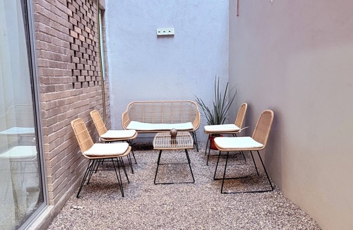 Oaxaca Apartment | Apartment in oaxaca 3km from downtown Terrace parking first floor