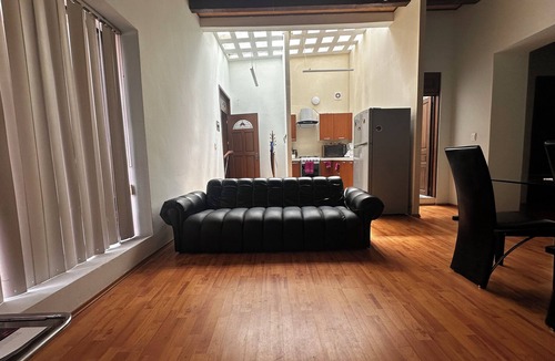 Zona Rosa Apartment | Apt. in Colonia Juarez near to Roma Norte Neoclassic Style w Balcony WiFi 1BR