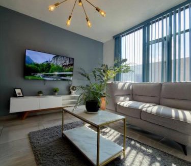 Zamora de Hidalgo Apartment | AR Suites 3 La Calzada