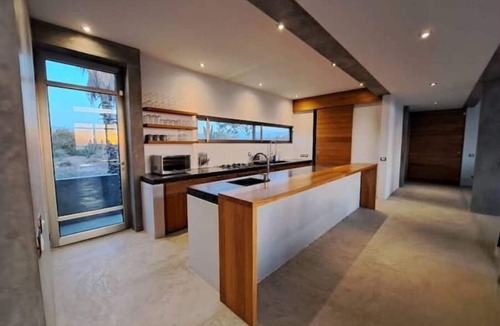 Todos Santos House | Arroyo Escondido- Luxe Oceanview Contemporary Home- 5 star Comfort