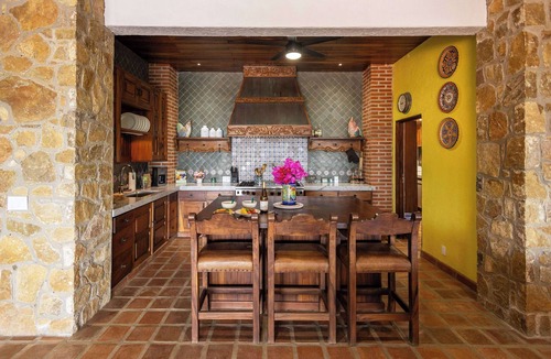 Litibu House | Authentic Hacienda with Pool & Pacific Sunsets