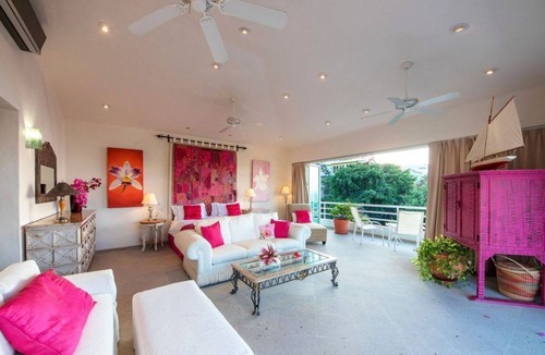 Alta Vista Villa | Awards Winning Villa Ocean Views Close Downtown Full Staff Great For Big groups