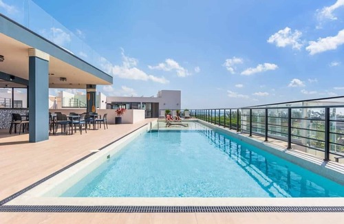 Zazil-ha Condo | Beach studio with rooftop pool and gym