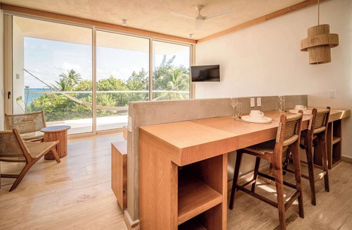 Puerto Morelos Apartment | Beachfront Design Apartment | Rooftop Pool