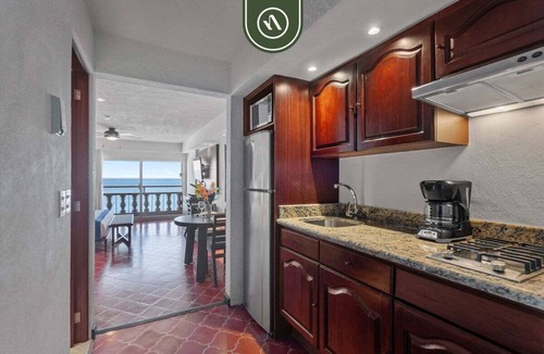 Los Ramblases Condo | Beachfront studio in Puerto Vallarta w/pool