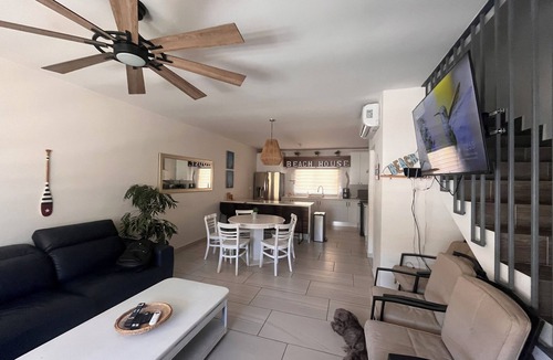 San Carlos Villa | Beautiful and quiet villa, very central and safe in front of the common area.