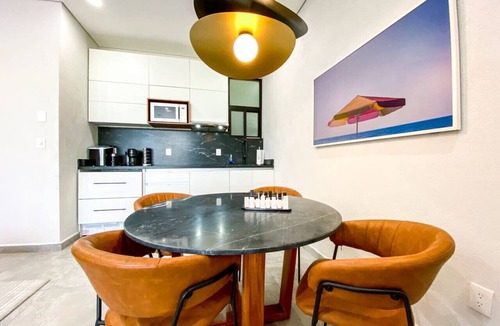 Luis Donaldo Colosio Apartment | Best Studio >5th Ave +Pool+WIFI+Gym+Steps to Beach