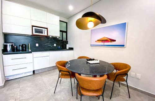 Luis Donaldo Colosio Apartment | Best Studio >5th Ave +Pool+WIFI+Gym+Steps to Beach