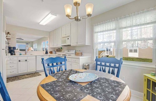 Ocean View Condo | Bethany Bay condo with pool, fireplace, screened porch & AC