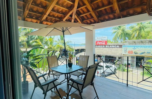 San Blas Bed & Breakfast | Bungalows Garza Blanca a Pie de Playa
