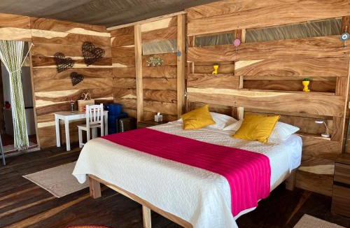 Tonala Hotel | Cabañas Casa de Agua
