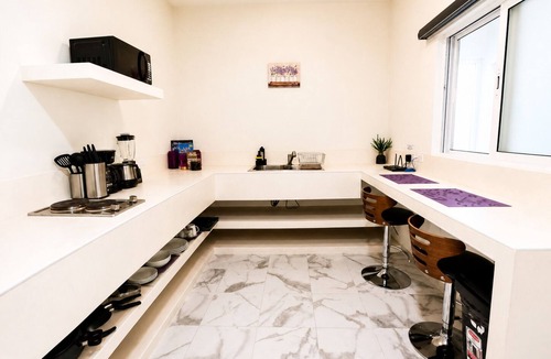 Centro Apartment | CABO DOWNTOWN STUDIOS: Modern Queen Bed retreat #7