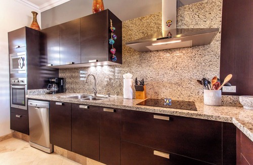 El Medano Ejidal Condo | CABO PENTHOUSE CONDO - Rooftop deck with Private Jacuzzi at Puerta Cabos Village