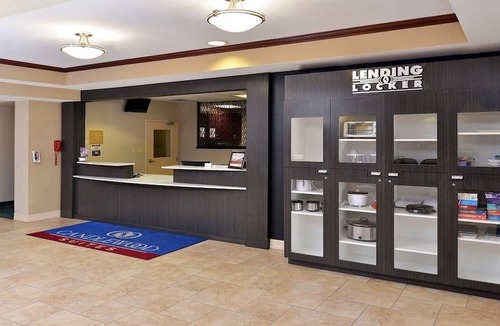 Athens Hotel | Candlewood Suites Athens, an IHG Hotel