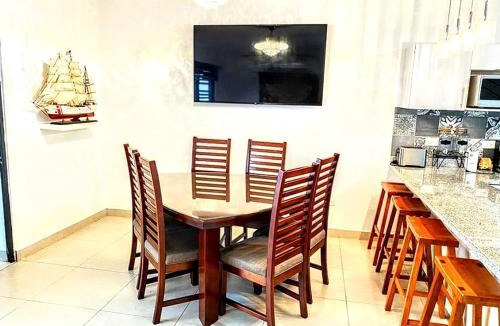 Marina Mazatlan House | Casa azul Marino