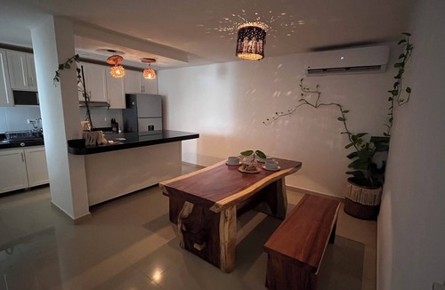 Downtown Cancun House | Casa Caribeña, excelente ubicación para caminar y conocer la ciudad de cancún.