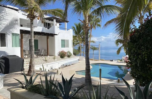 La Ventana House | Casa Mañana Mountain Guest House - 1 bedroom, 1 bathroom with a kitchen