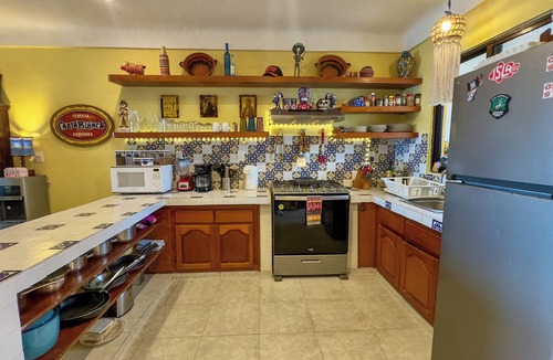 Colonia Meteorologico House | Casa Roca Caribe - 1st & 2nd Floor Suites,4 Bedrooms/3 Bath, Pool, Ocean front