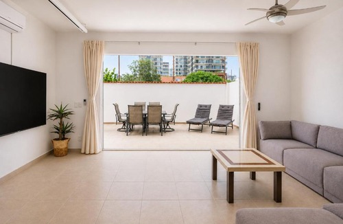 Palmar de Aramara House | Casa Sol at Puerta del Sol Near Cruise Port & Beach