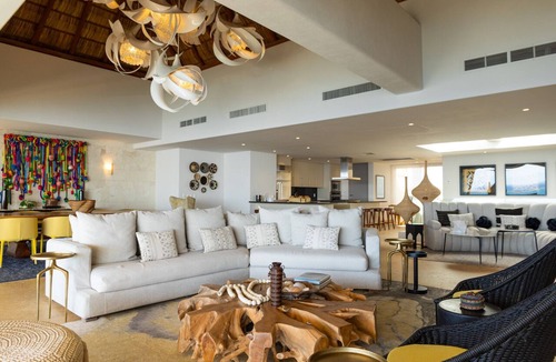 Emiliano Zapata Condo | Casa Vista Marietas - Beachfront, Ocean View 5 BR Luxury Penthouse