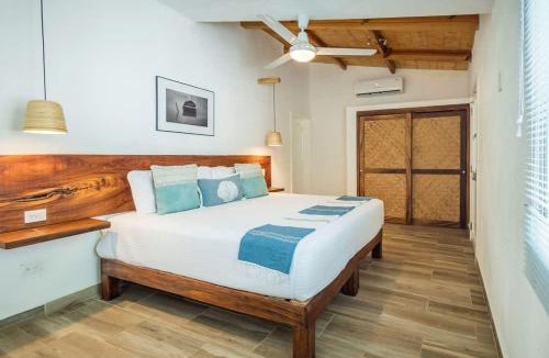 Emiliano Zapata House | Casita Walk to Surf and Town