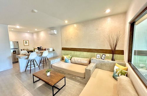 12th Street Apartment | Charming 1-bedroom apartment in Playa del Carmen with WiFi, AC and Plunge Pool