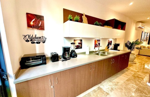 Zama House | Charming 2-bedroom beautiful condo. Enjoy a quiet stay and relax