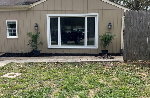 Lanexa House | Charming 2-bedroom bungalow with AC, WiFi in Lanexa